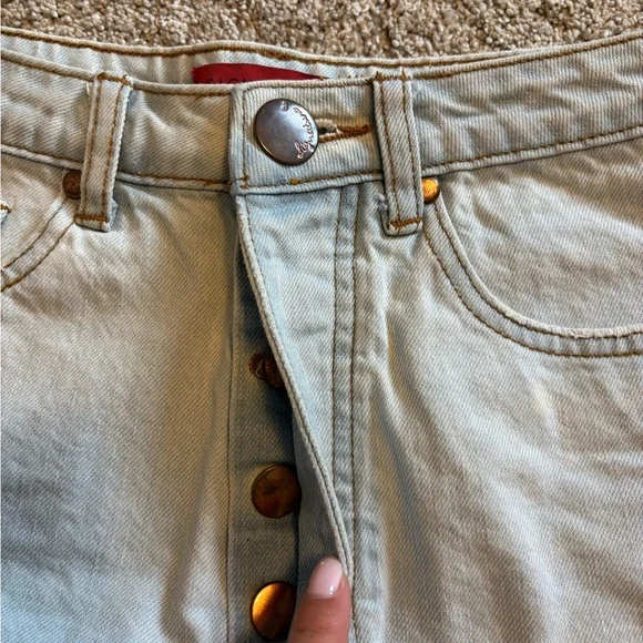 Signature 8 Frayed Denim Women Shorts - Picture 3 of 4